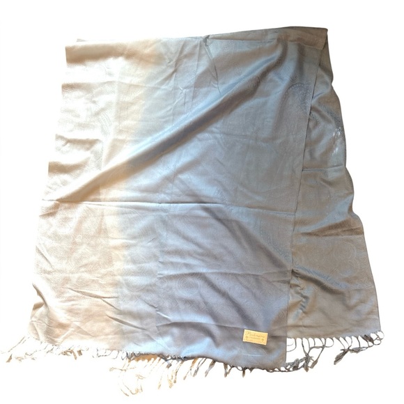 Firenze Italy Pashmina | Ombré Blue - Picture 3 of 5